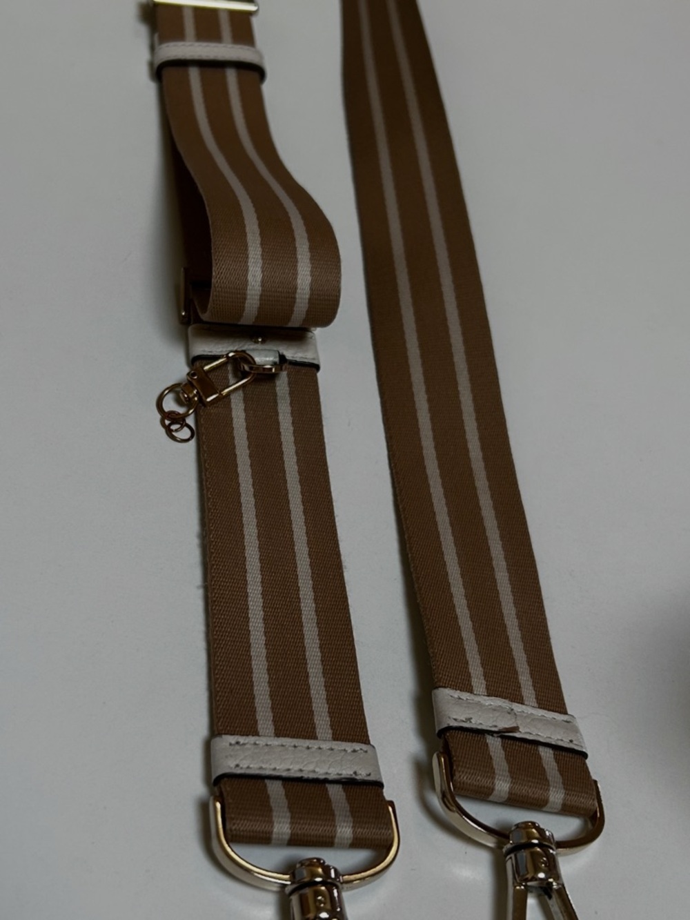 kate spade Soft White Pebbled Leather Cross-body Bag with Gold Logo - Picture 5 of 9